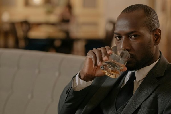 Assurance Construction : Optimiser la Durabilité des Bâtiments en Gérant Leur Vieillissement Responsable